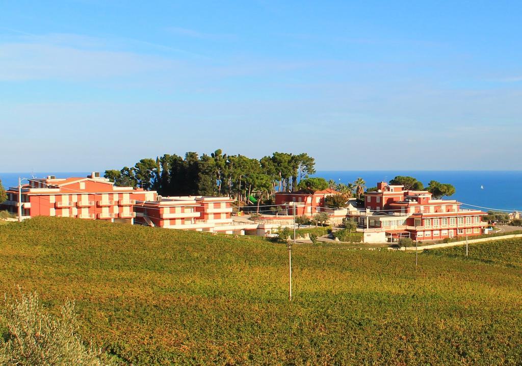Il Parco Sul Mare Resort & Spa Tortoreto Exterior photo