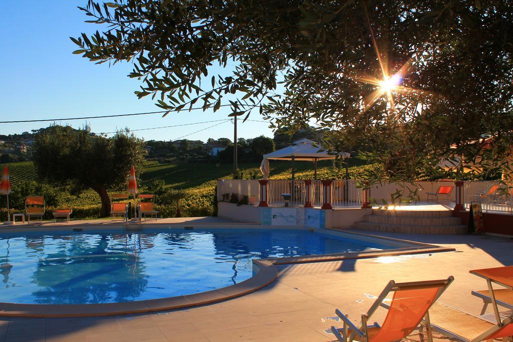 Il Parco Sul Mare Resort & Spa Tortoreto Exterior photo